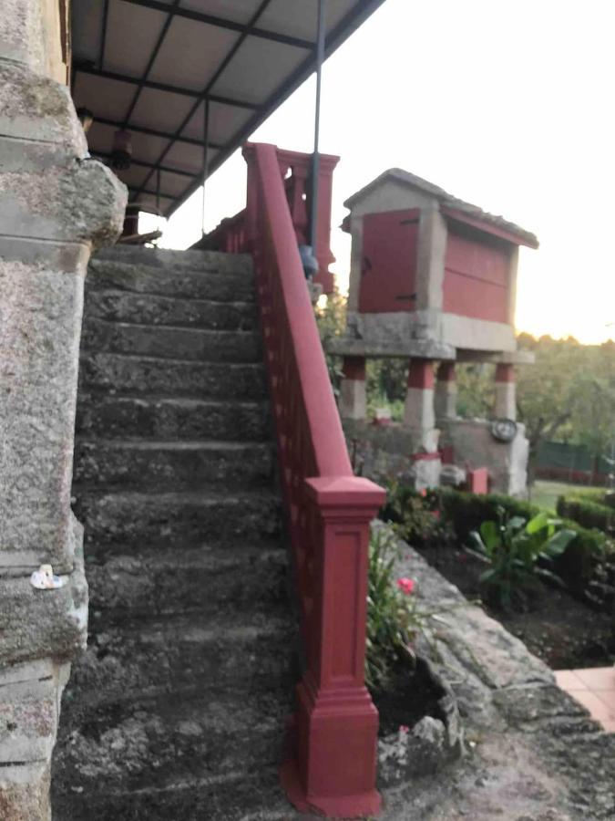 Alojamiento Entero Con Piscina Y Jardin. Ourense Bagian luar foto