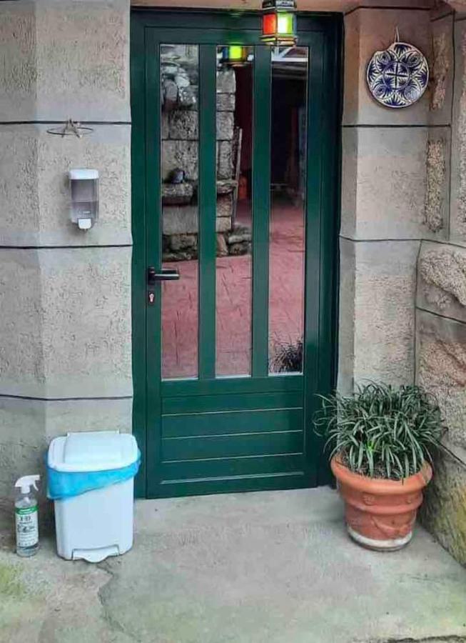 Alojamiento Entero Con Piscina Y Jardin. Ourense Bagian luar foto