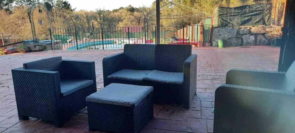 Alojamiento Entero Con Piscina Y Jardin. Ourense Bagian luar foto