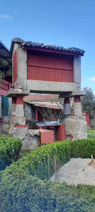 Alojamiento Entero Con Piscina Y Jardin. Ourense Bagian luar foto