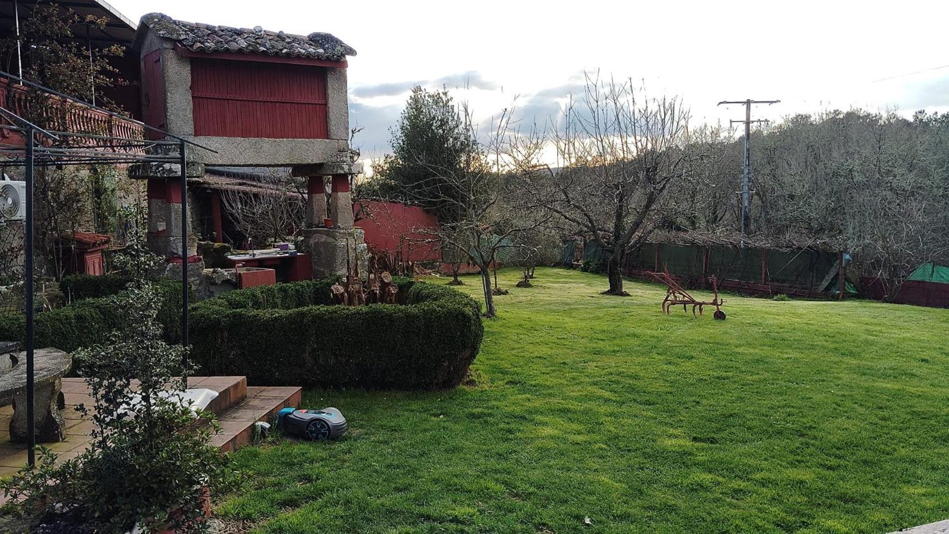 Alojamiento Entero Con Piscina Y Jardin. Ourense Bagian luar foto
